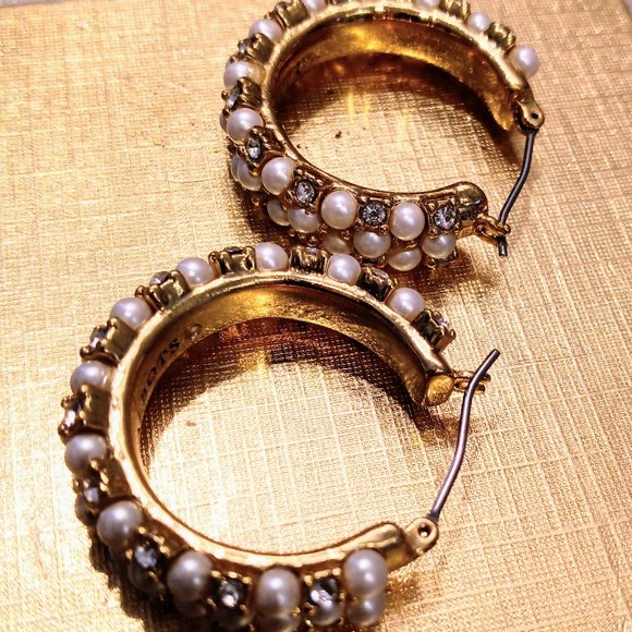Talbot Pearl &Crystal Hoop earrings - Picture 1 of 7